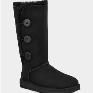 SOLD | Ugg Bailey Button triplet Tall Boots - Sz 7
